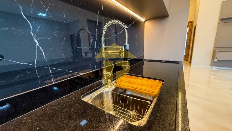 Casa de Condomínio com 3 quartos à venda, 165m² — foto 17 de 36