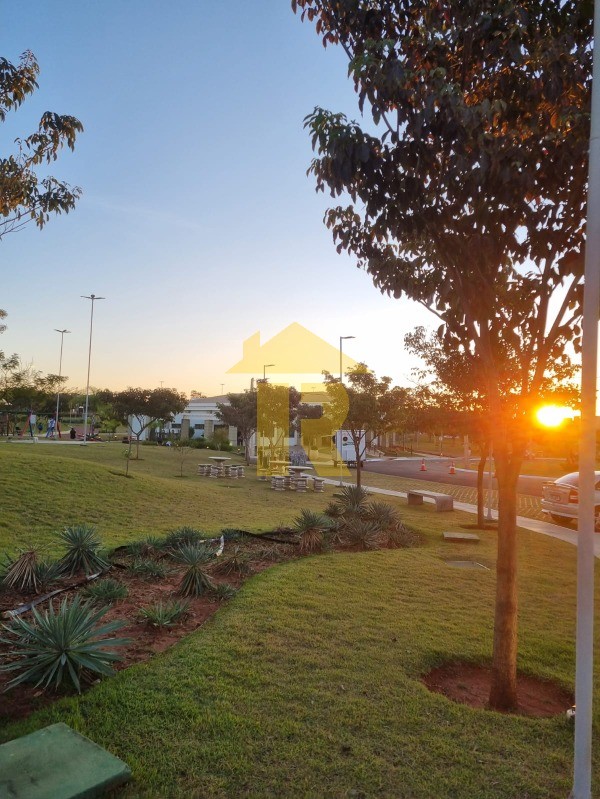 Casa de Condomínio com 3 quartos à venda, 230m² — foto 40 de 41