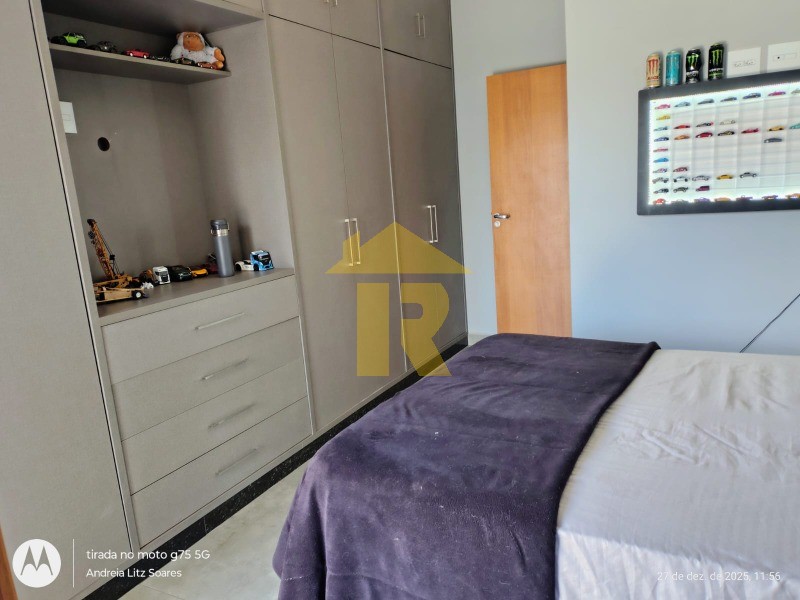 Casa de Condomínio com 4 quartos à venda, 260m² — foto 27 de 40