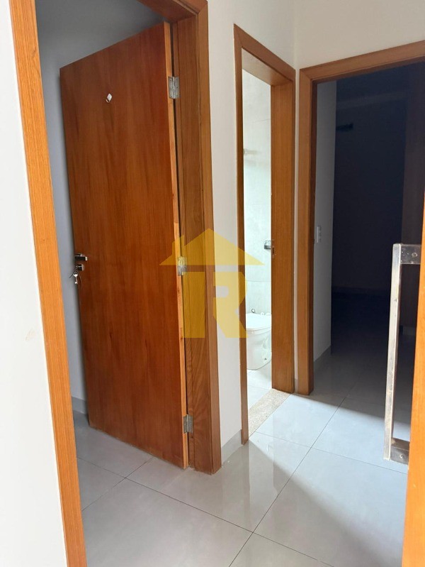 Casa de Condomínio com 3 quartos à venda, 250m² — foto 30 de 40