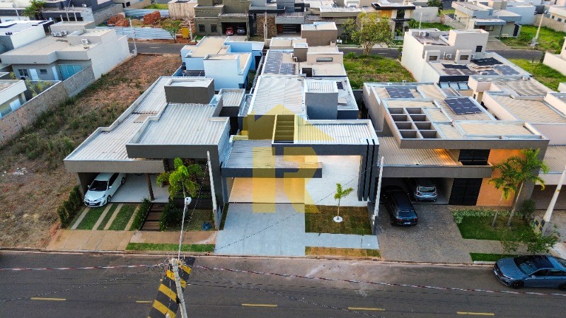 Casa de Condomínio com 3 quartos à venda, 165m² — foto 8 de 36