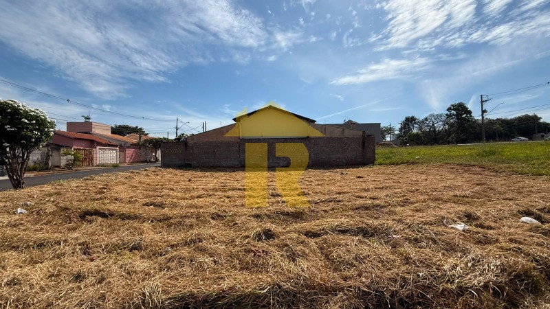 Terreno / Lote / Condomínio  à venda, 348m² — foto 7 de 10