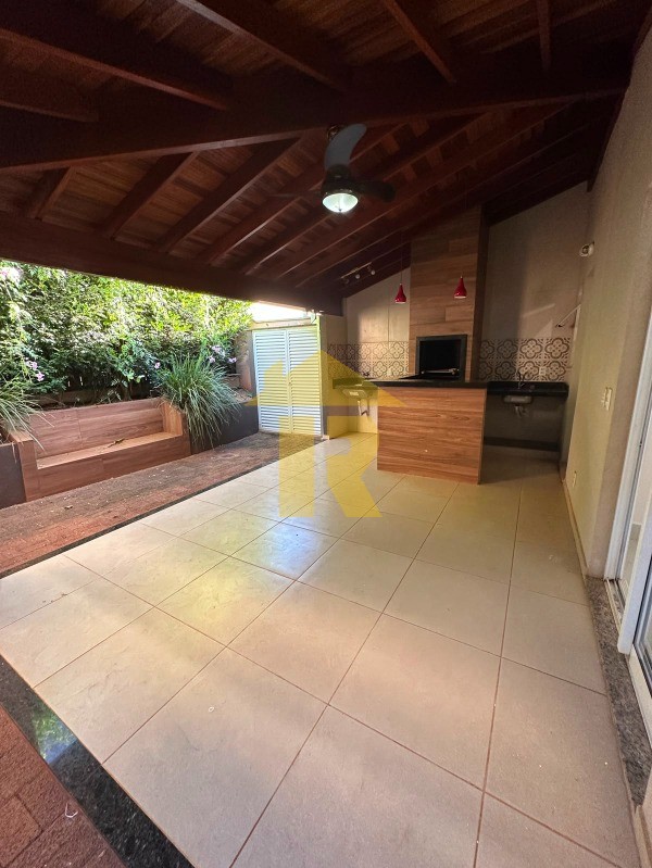 Casa de Condomínio com 3 quartos à venda, 120m² — foto 7 de 24