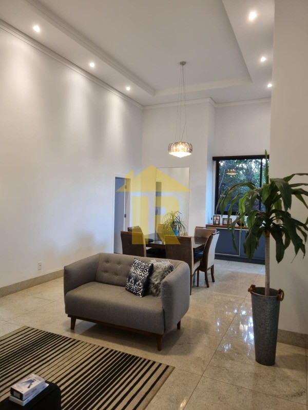 Casa de Condomínio com 3 quartos à venda, 230m² — foto 12 de 41