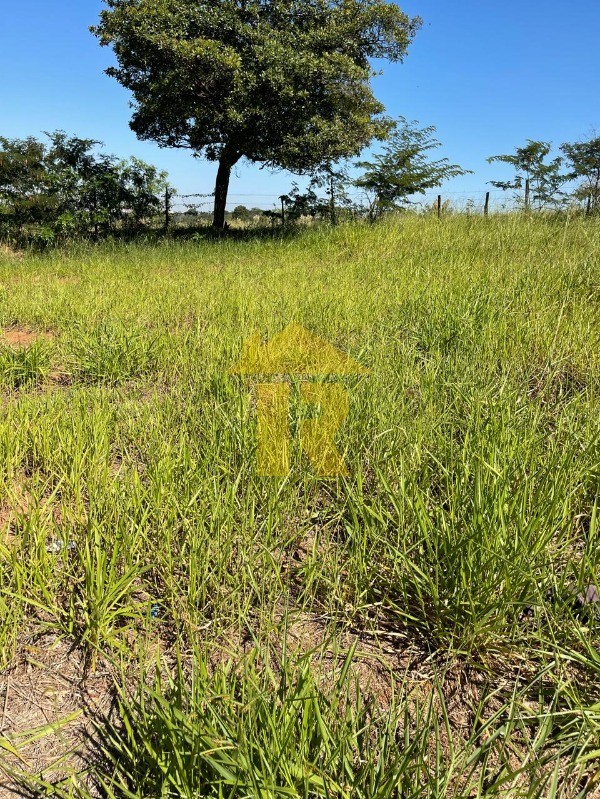 Terreno / Lote / Condomínio  à venda, 200m² — foto 3 de 11