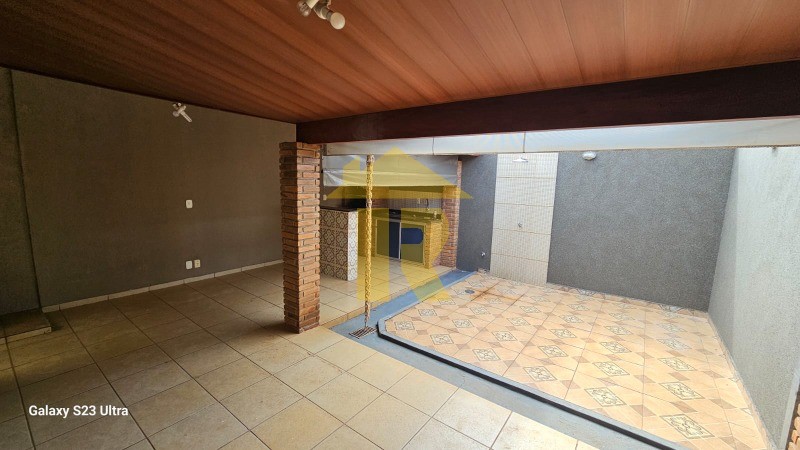Casa de Condomínio com 2 quartos à venda, 120m² — foto 9 de 39
