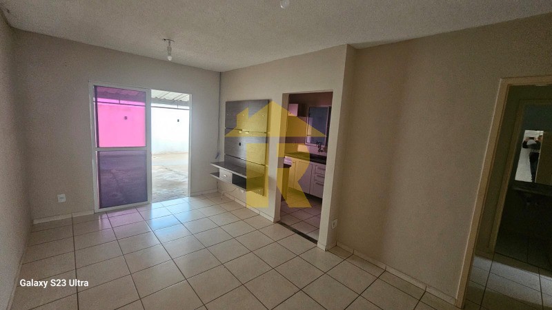 Casa de Condomínio com 2 quartos para aluguel, 70m² — foto 1 de 38