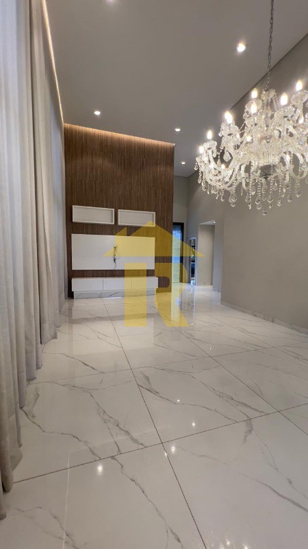 Casa de Condomínio com 3 quartos à venda, 230m² — foto 4 de 32