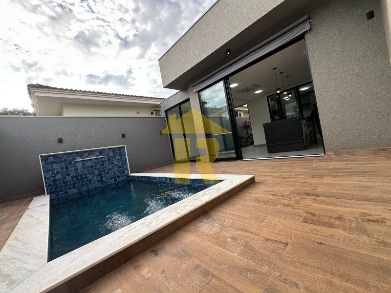 Casa de Condomínio com 3 quartos à venda, 247m² — foto 12 de 25