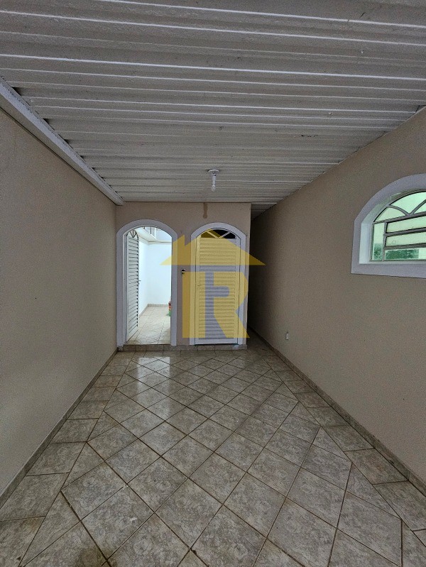 Casa com 3 quartos à venda, 173m² — foto 26 de 27