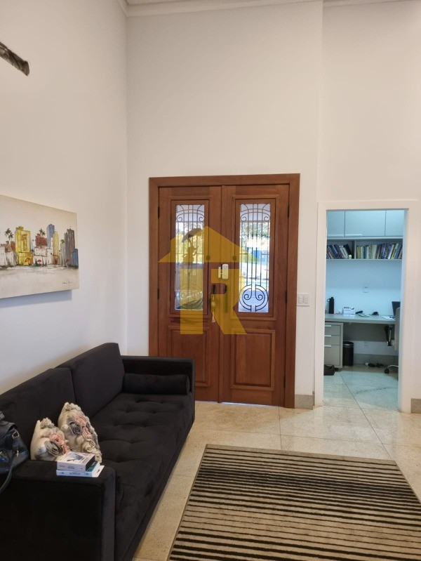 Casa de Condomínio com 3 quartos à venda, 230m² — foto 8 de 41