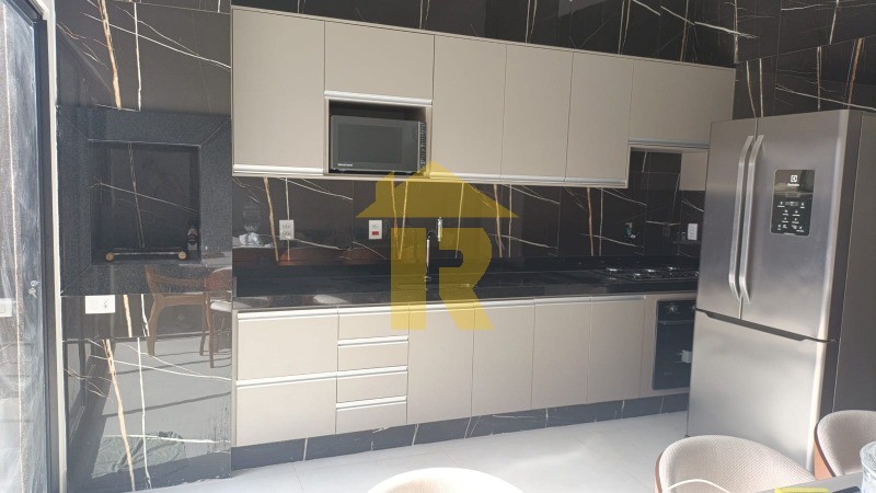 Casa com 3 quartos à venda, 160m² — foto 15 de 23