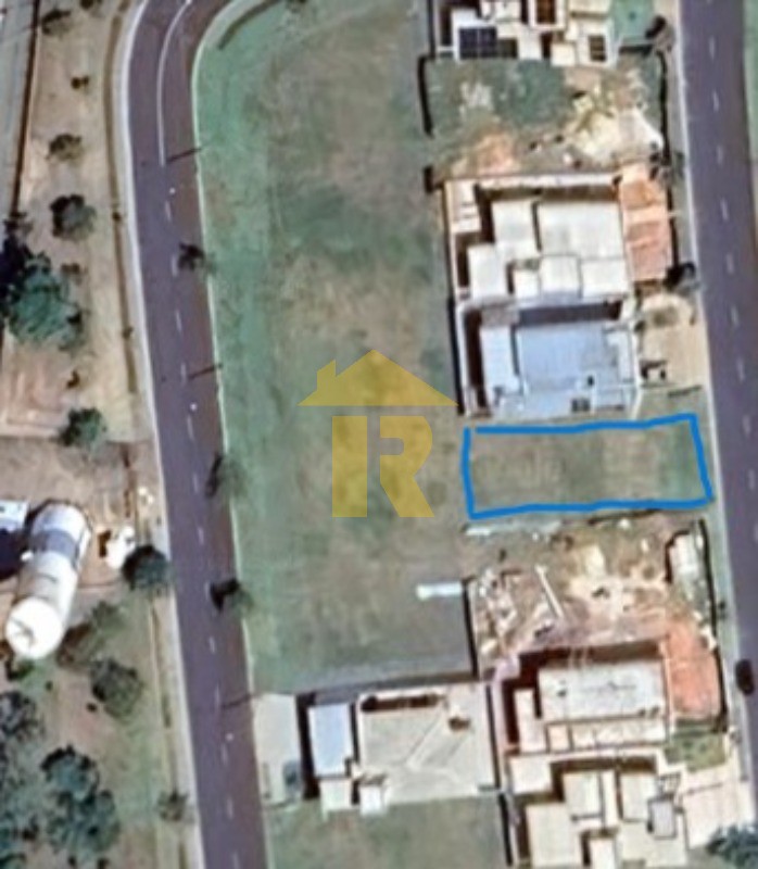 Terreno / Lote / Condomínio  à venda, 318m² — foto 1 de 20