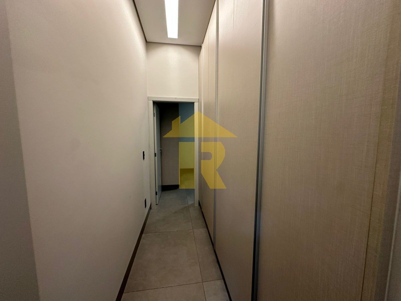 Casa de Condomínio com 3 quartos à venda, 247m² — foto 15 de 25