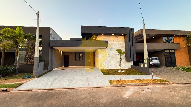 Casa de Condomínio com 3 quartos à venda, 165m² — foto 1 de 36