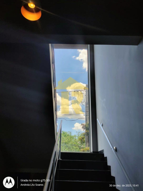 Casa de Condomínio com 4 quartos à venda, 260m² — foto 9 de 40
