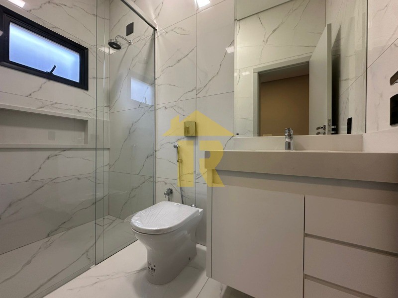 Casa de Condomínio com 3 quartos à venda, 247m² — foto 22 de 25