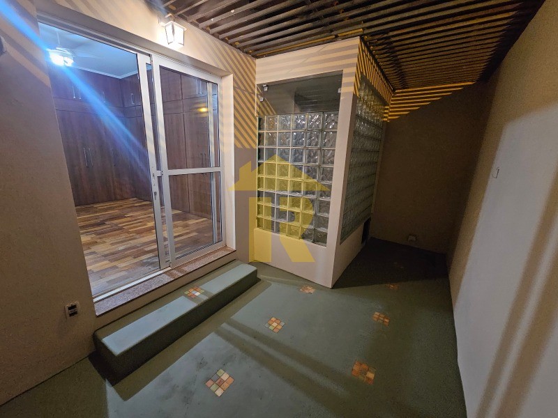 Casa com 3 quartos à venda, 173m² — foto 24 de 27