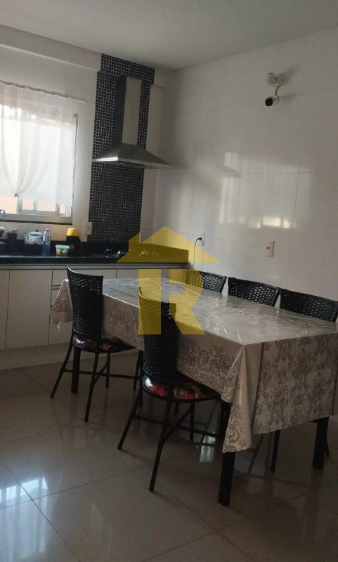 Casa com 3 quartos à venda, 126m² — foto 11 de 24