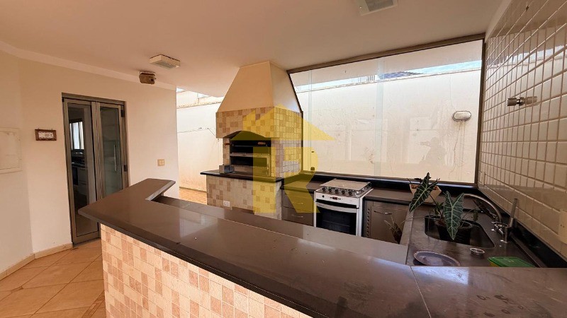 Casa de Condomínio com 4 quartos à venda, 400m² — foto 16 de 40