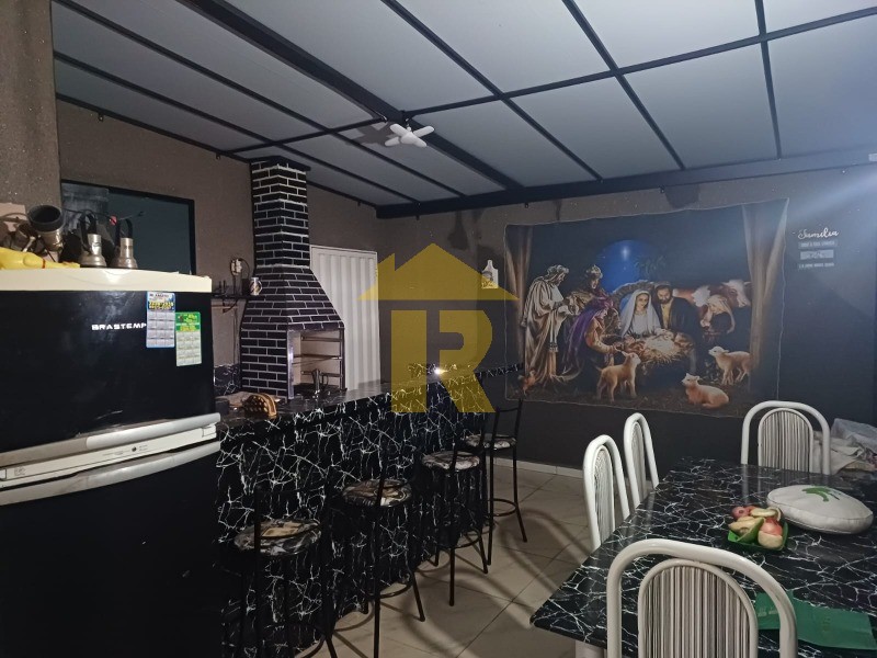 Casa com 3 quartos à venda, 160m² — foto 12 de 29