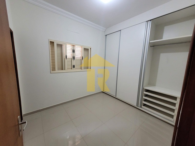 Casa com 3 quartos à venda, 160m² — foto 19 de 29