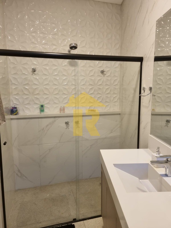 Casa de Condomínio com 3 quartos à venda, 230m² — foto 34 de 41