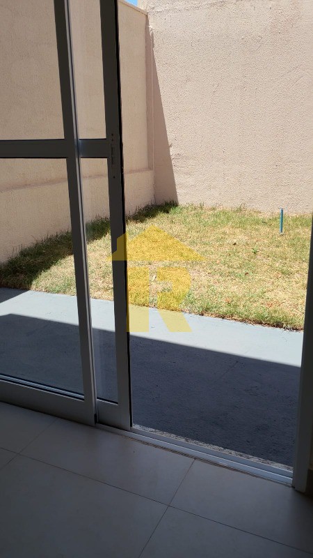 Casa de Condomínio com 2 quartos à venda e aluguel, 107m² — foto 7 de 25