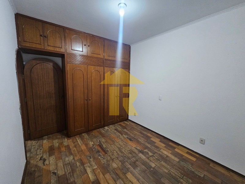 Casa com 3 quartos à venda, 173m² — foto 16 de 27