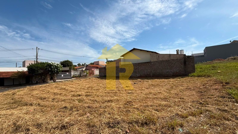 Terreno / Lote / Condomínio  à venda, 348m² — foto 5 de 10