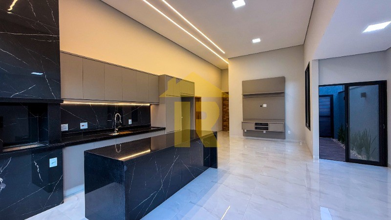 Casa de Condomínio com 3 quartos à venda, 165m² — foto 15 de 36