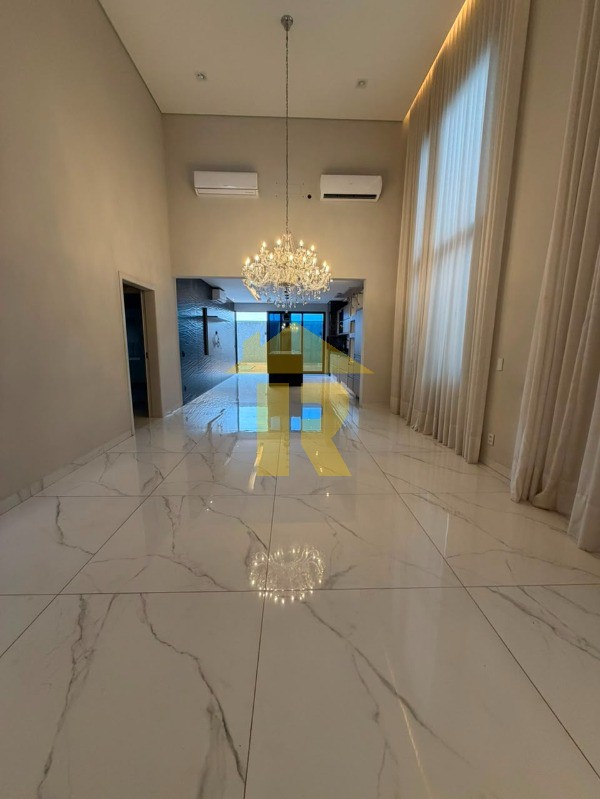 Casa de Condomínio com 3 quartos à venda, 230m² — foto 10 de 32