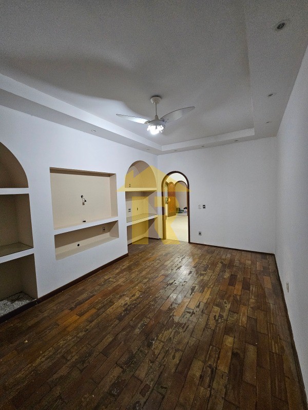 Casa com 3 quartos à venda, 173m² — foto 6 de 27