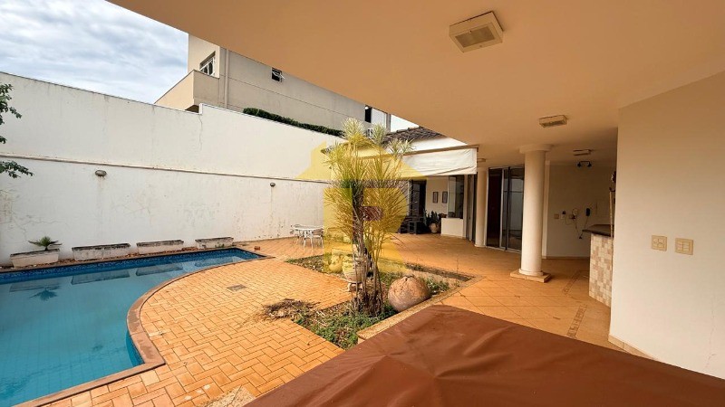 Casa de Condomínio com 4 quartos à venda, 400m² — foto 11 de 40