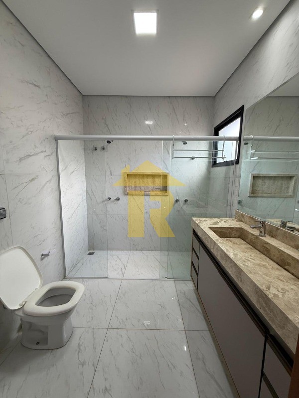 Casa de Condomínio com 3 quartos à venda, 250m² — foto 33 de 40