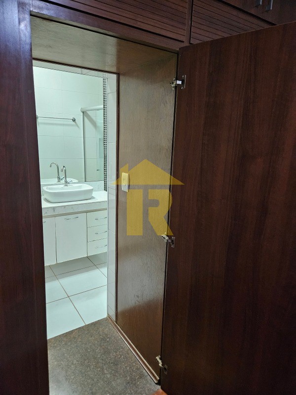 Casa com 3 quartos à venda, 173m² — foto 19 de 27