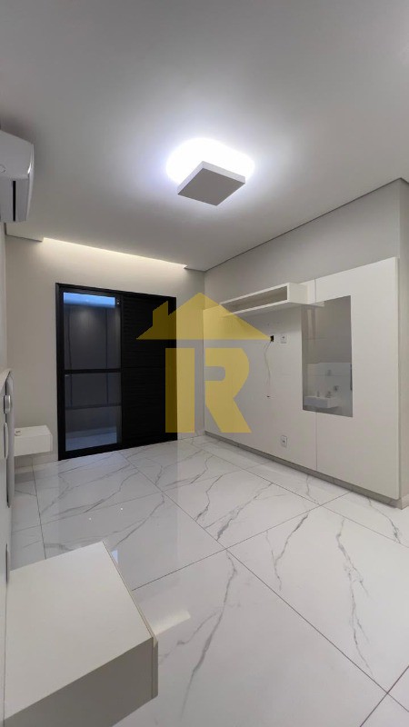 Casa de Condomínio com 3 quartos à venda, 230m² — foto 25 de 32