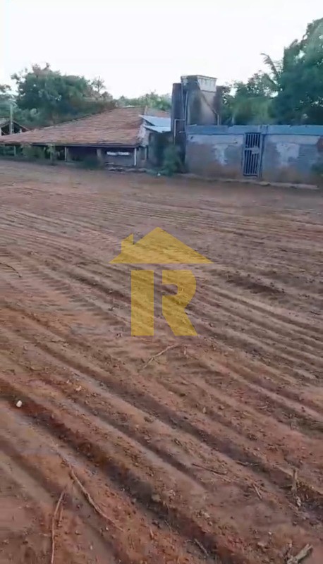 Terreno / Lote / Condomínio  à venda, 1200m² — foto 3 de 14