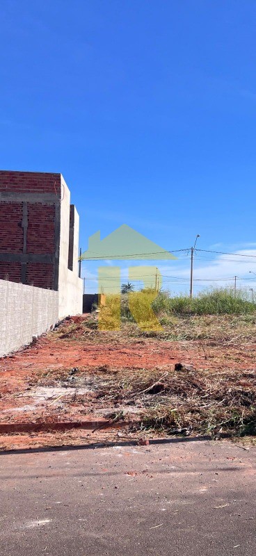 Terreno / Lote / Condomínio  à venda, 204m² — foto 3 de 12