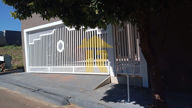 Casa com 3 quartos à venda, 160m² — foto 3 de 29