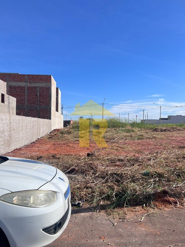 Terreno / Lote / Condomínio  à venda, 204m² — foto 4 de 12