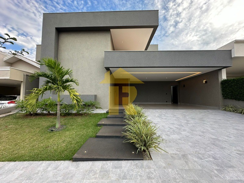 Casa de Condomínio com 3 quartos à venda, 247m² — foto 1 de 25
