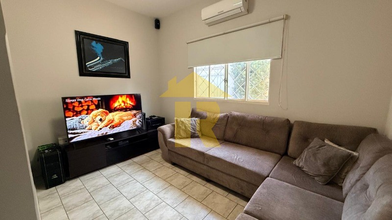 Casa com 3 quartos à venda, 220m² — foto 10 de 39