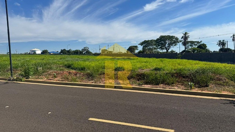Terreno / Lote / Condomínio  à venda, 405m² — foto 5 de 27
