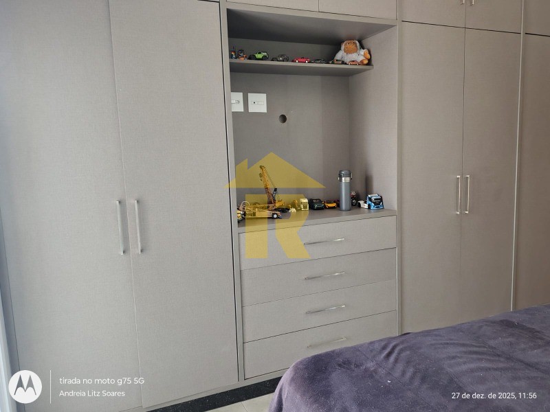 Casa de Condomínio com 4 quartos à venda, 260m² — foto 28 de 40