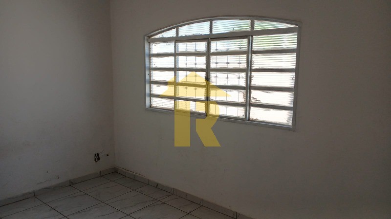 Casa com 2 quartos à venda, 125m² — foto 4 de 27