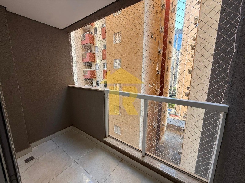 Apartamento com 2 quartos para aluguel, 79m² — foto 2 de 20