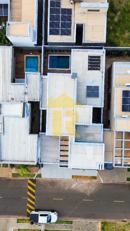 Casa de Condomínio com 3 quartos à venda, 165m² — foto 9 de 36