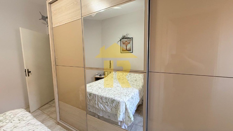 Casa com 3 quartos à venda, 220m² — foto 35 de 39