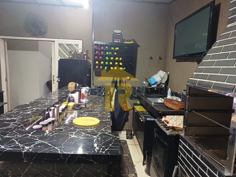 Casa com 3 quartos à venda, 160m² — foto 13 de 29